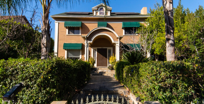 Quiet Home in Historic Area within Koreatown, Los Angeles